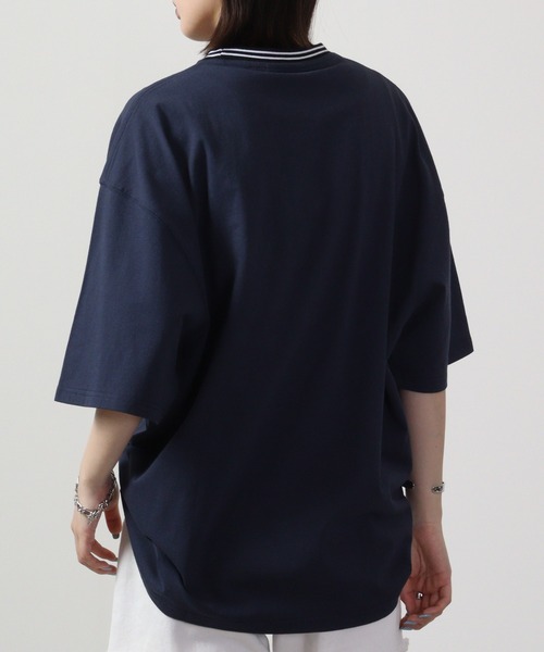 SMILEY FACE(スマイリーフェイス)の「SMILEY FACE オーバーサイズ リブライン半袖Tシャツ(Tシャツ/カットソー・レディース・マスタード/ネイビー/グリーン/オフホワイト・M/L)」の9枚目の写真