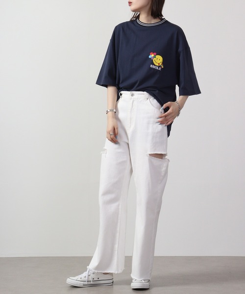 SMILEY FACE(スマイリーフェイス)の「SMILEY FACE オーバーサイズ リブライン半袖Tシャツ(Tシャツ/カットソー・レディース・マスタード/ネイビー/グリーン/オフホワイト・M/L)」の10枚目の写真
