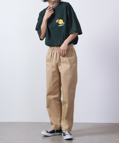 SMILEY FACE(スマイリーフェイス)の「SMILEY FACE オーバーサイズ リブライン半袖Tシャツ(Tシャツ/カットソー・レディース・マスタード/ネイビー/グリーン/オフホワイト・M/L)」の19枚目の写真