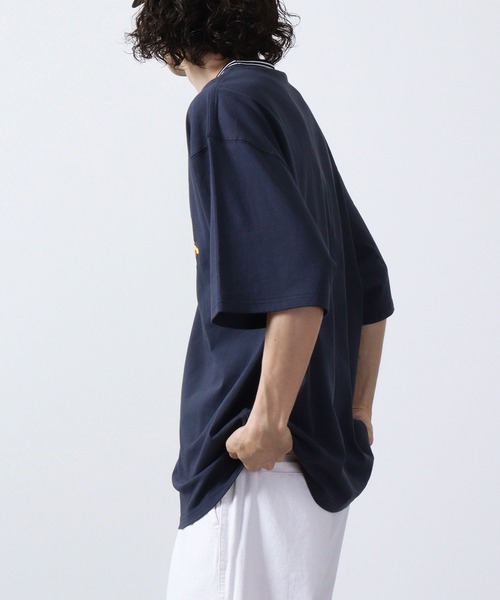 SMILEY FACE(スマイリーフェイス)の「SMILEY FACE オーバーサイズ リブライン半袖Tシャツ(Tシャツ/カットソー・レディース・マスタード/ネイビー/グリーン/オフホワイト・M/L)」の22枚目の写真
