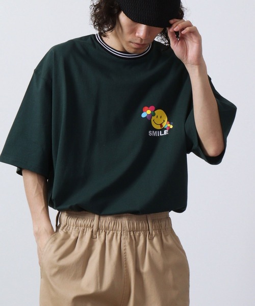 SMILEY FACE(スマイリーフェイス)の「SMILEY FACE オーバーサイズ リブライン半袖Tシャツ(Tシャツ/カットソー・レディース・マスタード/ネイビー/グリーン/オフホワイト・M/L)」の16枚目の写真