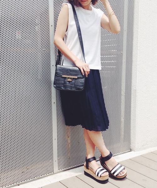 goocy（グースィー）の「シアープリーツミドルSK（スカート・レディース・ホワイト/カーキ/ネイビー・FREE）」の14枚目の写真