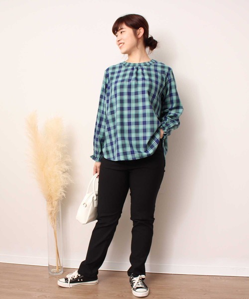 MB mint breeze(エムビーミントブリーズ)の「【L~5L 大きいサイズ】ストレッチスキニーパンツ(その他パンツ・レディース・ブラック/カーキ・3L/LL/4L/L/5L)」の3枚目の写真