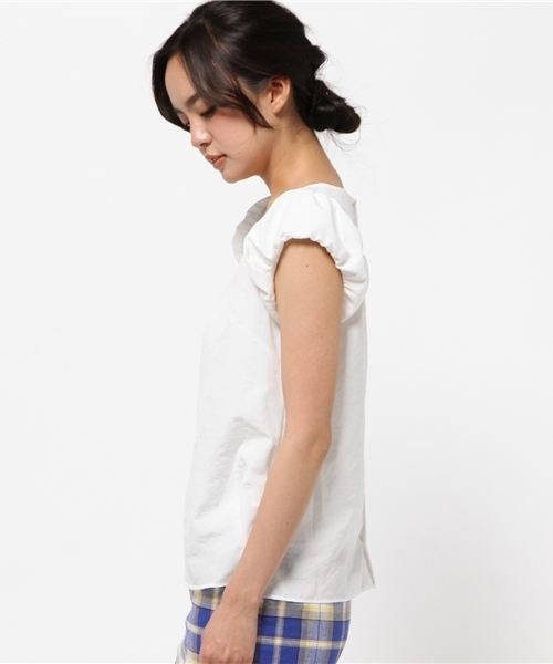 La TOTALITE（ラトータリテ）の「パフソデブラウス。（シャツ/ブラウス・レディース・ホワイト/ピンク/ブラック・FREE）」の5枚目の写真