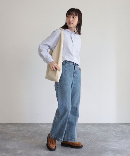 fredy emue（フレディエミュ）の「三角ニットバッグ（ショルダーバッグ・レディース・ブラック/キナリ・FREE）」の4枚目の写真