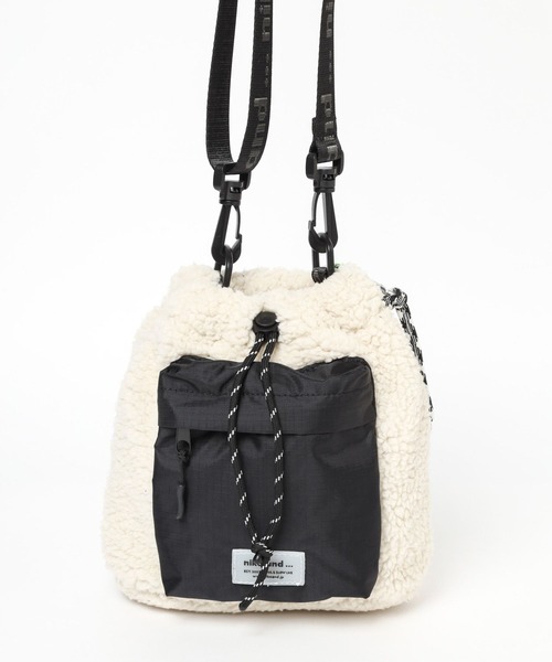 niko and...（ニコアンド）の「オリジナルポケット付きミニショルダーバッグ（ショルダーバッグ・レディース・その他1/ブラック/アイボリー・0）」の9枚目の写真