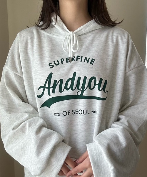 Cham.（チャム）の「ゆるプリントパーカー（パーカー・レディース・グレー/ネイビー/ベージュ・F）」の4枚目の写真