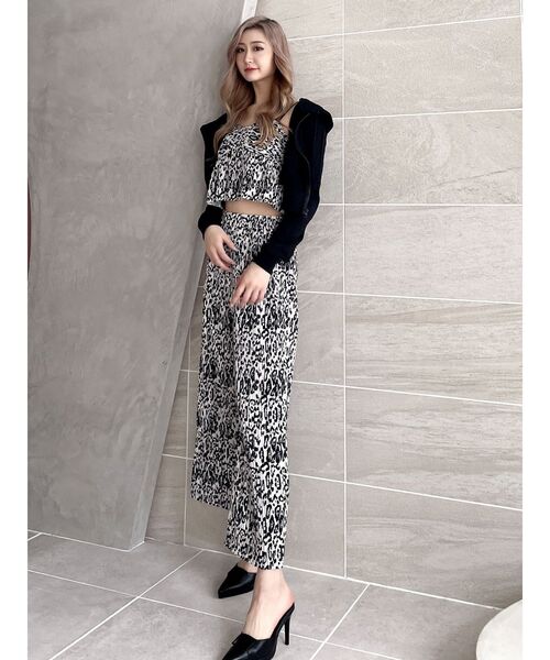 GYDA（ジェイダ）の「BASICショートパーカー（パーカー・レディース・ブラック/オフホワイト/グレー・FREE）」の21枚目の写真