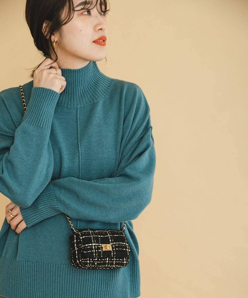 ITEMS URBANRESEARCH（アイテムズ アーバンリサーチ）の「『洗濯可』ハイネックワイドニット2（ニット/セーター・レディース・ホワイト系その他/グリーン系その他/オフホワイト/ブラウン系その他/ブラック/ブルー系その他・FREE）」の6枚目の写真