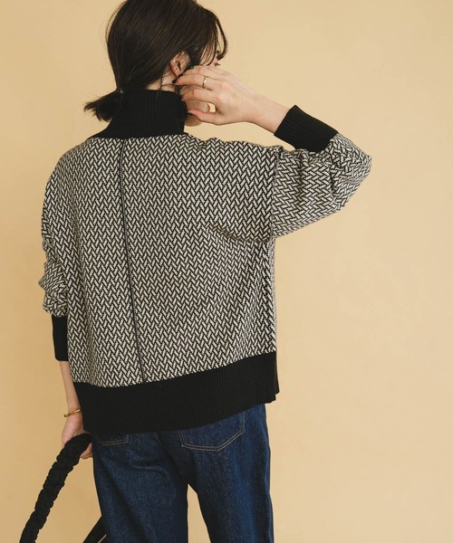 ITEMS URBANRESEARCH（アイテムズ アーバンリサーチ）の「『洗濯可』ハイネックワイドニット2（ニット/セーター・レディース・ホワイト系その他/グリーン系その他/オフホワイト/ブラウン系その他/ブラック/ブルー系その他・FREE）」の12枚目の写真