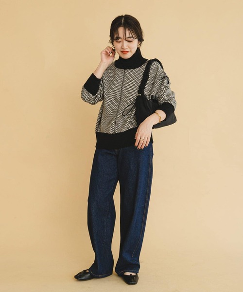 ITEMS URBANRESEARCH（アイテムズ アーバンリサーチ）の「『洗濯可』ハイネックワイドニット2（ニット/セーター・レディース・ホワイト系その他/グリーン系その他/オフホワイト/ブラウン系その他/ブラック/ブルー系その他・FREE）」の13枚目の写真