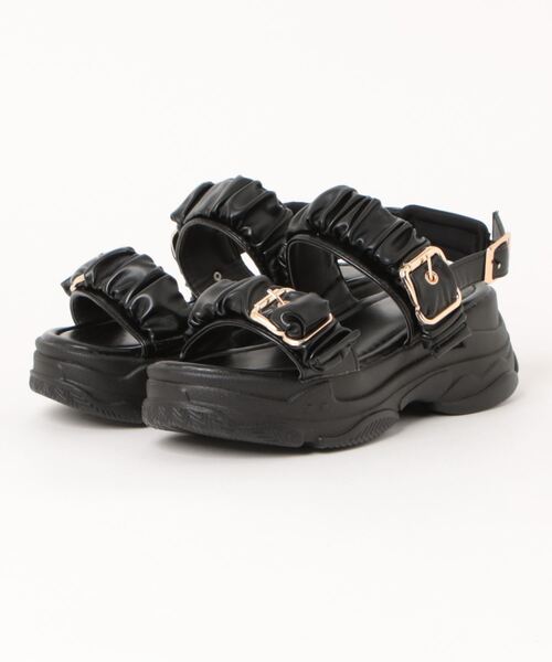 Shoes in Closet(シューズインクローゼット)の「+6.5㎝ 軽量 厚底 ギャザーベルト バックル スポーツ サンダル 6294(サンダル・レディース・ブラック×ブラック/アイボリー/グレー系/ピンク・XS/3L/M/L/LL/S)」の5枚目の写真