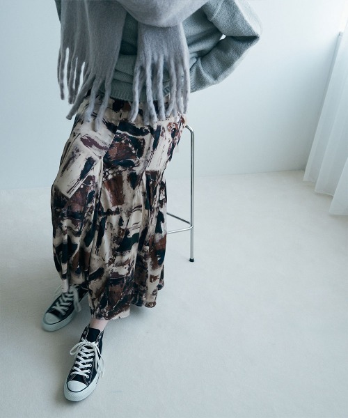 marjour(マージュール)の「ART PRINT SKIRT(スカート・レディース・ブルー/ベージュ・M)」の3枚目の写真