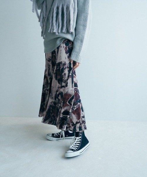 marjour(マージュール)の「ART PRINT SKIRT(スカート・レディース・ブルー/ベージュ・M)」の8枚目の写真