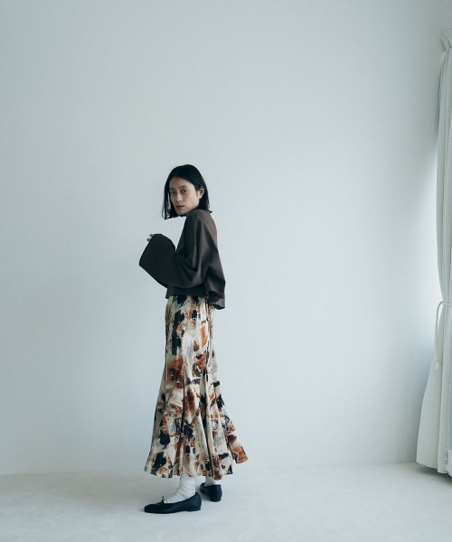 marjour(マージュール)の「ART PRINT SKIRT(スカート・レディース・ブルー/ベージュ・M)」の19枚目の写真