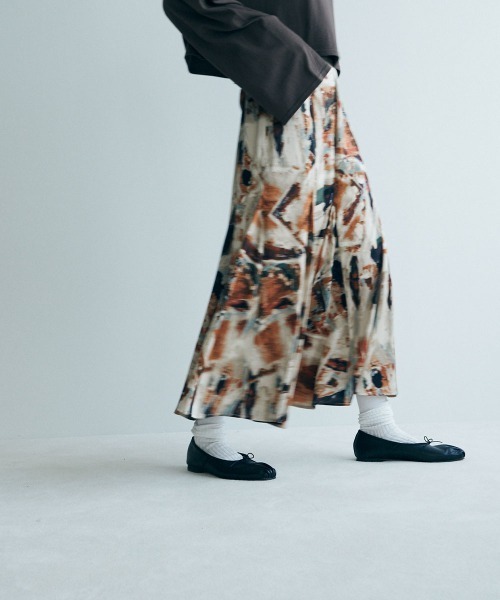marjour(マージュール)の「ART PRINT SKIRT(スカート・レディース・ブルー/ベージュ・M)」の21枚目の写真