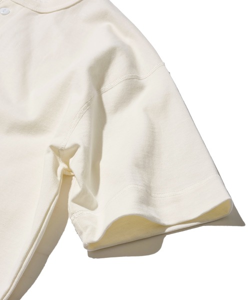 Healthknit（ヘルスニット）の「【Healthknit】Max Weight Jersey Henleyneck S/S / マックスウェイト ジャージー ヘンリーネックTシャツ（Tシャツ/カットソー・メンズ・オフホワイト/ブラック/ネイビー/マスタード/グリーン・LARGE/MEDIUM/X-LARGE）」の17枚目の写真