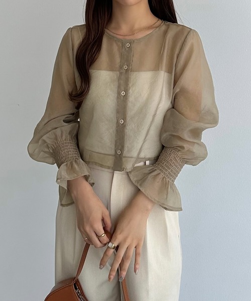 callautia（カラウティア）の「前後2wayシアーブラウス（シャツ/ブラウス・レディース・ブラック/アイボリー/グレイッシュベージュ/ベージュ/ブルーグレー・SMALL/MEDIUM/LARGE/X-LARGE）」の4枚目の写真