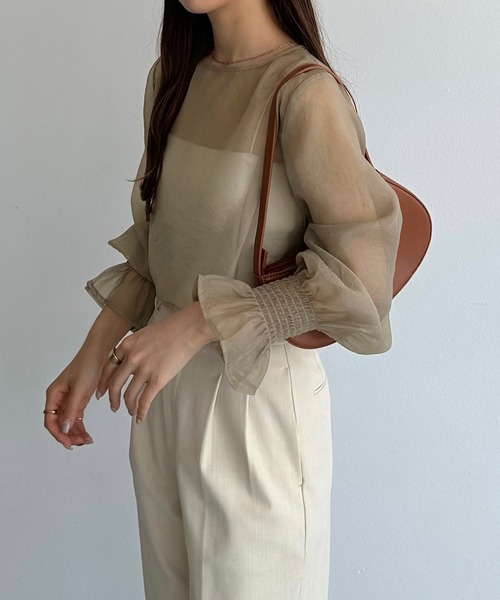 callautia（カラウティア）の「前後2wayシアーブラウス（シャツ/ブラウス・レディース・ブラック/アイボリー/グレイッシュベージュ/ベージュ/ブルーグレー・SMALL/MEDIUM/LARGE/X-LARGE）」の19枚目の写真