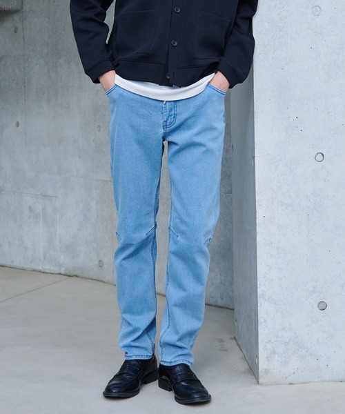 Arnold Palmer（アーノルドパーマー）の「ストレッチ デニム イージーパンツ（デニムパンツ・メンズ・ダークブルー/ライトブルー/ブラック・LL/L/M）」の2枚目の写真