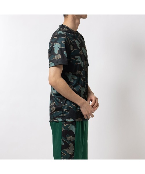Reebok（リーボック）の「トレイン モーション カモ テック Tシャツ / TRAIN MOTION CAMO TECHTEE（Tシャツ/カットソー・メンズ・ブラック×ブルー/ブラック/アッシュ・LARGE/MEDIUM/SMALL/XX-LARGE/X-LARGE）」の9枚目の写真