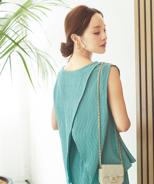 KOBE LETTUCE（コウベレタス）の「[ 田中亜希子さんコラボ ]　ワッシャーバックディテールトップス（その他トップス・レディース・ホワイト/レッド系/ターコイズブルー/ブラック・M/PM）」の3枚目の写真