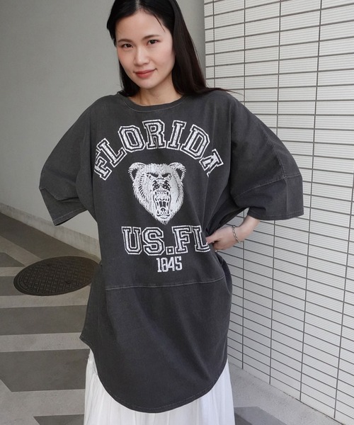 CORNERS(コーナーズ)の「ピグメントBEARオーバーサイズTシャツ(Tシャツ/カットソー・レディース・オレンジ/チャコールグレー/アイボリー/ネイビー/ホワイト・FREE)」の12枚目の写真