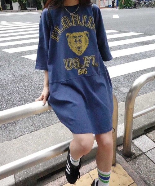 CORNERS(コーナーズ)の「ピグメントBEARオーバーサイズTシャツ(Tシャツ/カットソー・レディース・オレンジ/チャコールグレー/アイボリー/ネイビー/ホワイト・FREE)」の18枚目の写真