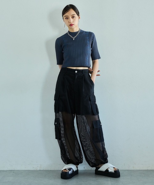 HARE（ハレ）の「クロップドガラニットトップス(HARE)（ニット/セーター・レディース・ブラック/ブルーグレー/ピンク・FREE）」の20枚目の写真