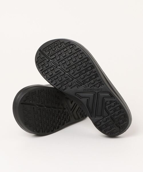 TELIC(テリック)の「《TELIC》FLIPFLOP2(サンダル・メンズ・ブラック/ダークブルー/アイボリー・L/ML/M/XL/S)」の5枚目の写真