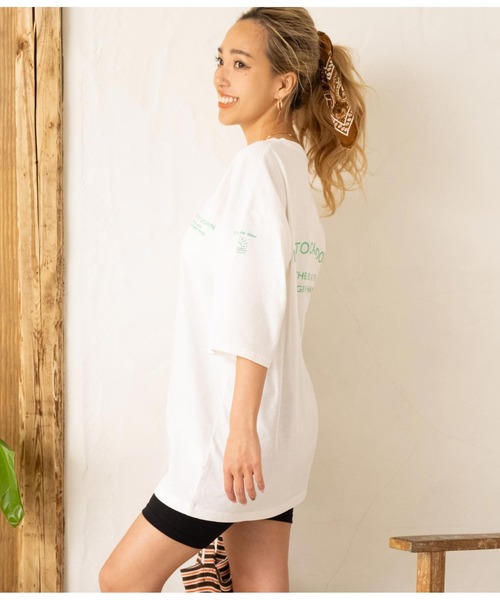 anap mimpi（アナップミンピ）の「カラーメッセージ 刺繍 ビッグ Tシャツ（Tシャツ/カットソー・レディース・ダークグレー/ベージュ系その他/ピンク/ホワイト・FREE）」の8枚目の写真