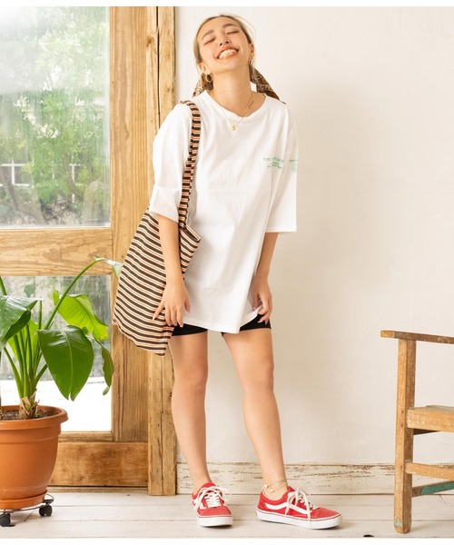 anap mimpi（アナップミンピ）の「カラーメッセージ 刺繍 ビッグ Tシャツ（Tシャツ/カットソー・レディース・ダークグレー/ベージュ系その他/ピンク/ホワイト・FREE）」の9枚目の写真