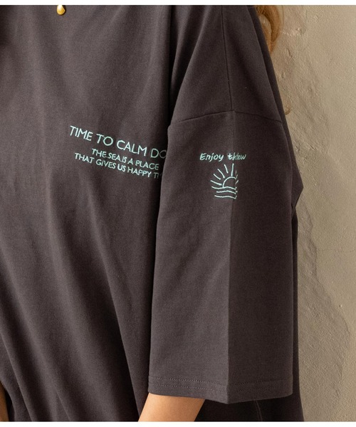 anap mimpi（アナップミンピ）の「カラーメッセージ 刺繍 ビッグ Tシャツ（Tシャツ/カットソー・レディース・ダークグレー/ベージュ系その他/ピンク/ホワイト・FREE）」の16枚目の写真