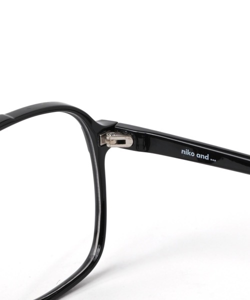niko and...（ニコアンド）の「オリジナルティアドロップ伊達メガネ（メガネ・レディース・ライトグレー/ブラック・FREE）」の8枚目の写真