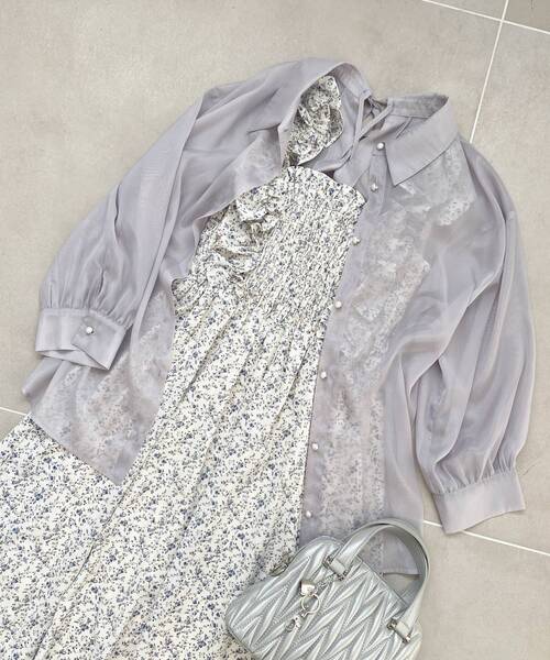 MAJESTIC LEGON（マジェスティックレゴン）の「バックレースアップパールシアーシャツ（シャツ/ブラウス・レディース・アイボリー/ピンクベージュ/ライトブルー/チャコールグレー/ライトグリーン・MEDIUM）」の14枚目の写真