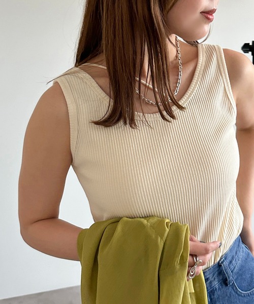 apres jour mignon(アプレジュールミニョン)の「2WAYリブタンクトップ【ZOZOTOWN限定アイテム】(タンクトップ・レディース・ブラック/アイボリー/ピンク/レッド/パープル/ブルー系その他/オレンジ/グリーン/ブラウン系その他・フリー/X-LARGE)」の18枚目の写真