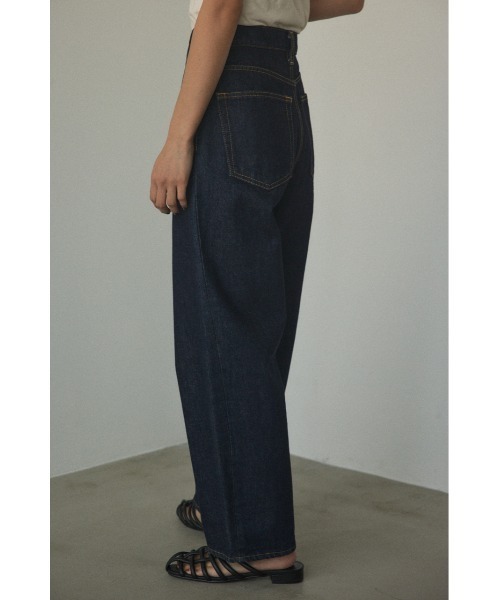 BLACK BY MOUSSY（ブラックバイマウジー）の「■PUNA one wash denim(プナワンウォッシュデニム)（デニムパンツ・レディース・ダークブルー・25inch/26inch/23inch/24inch）」の4枚目の写真