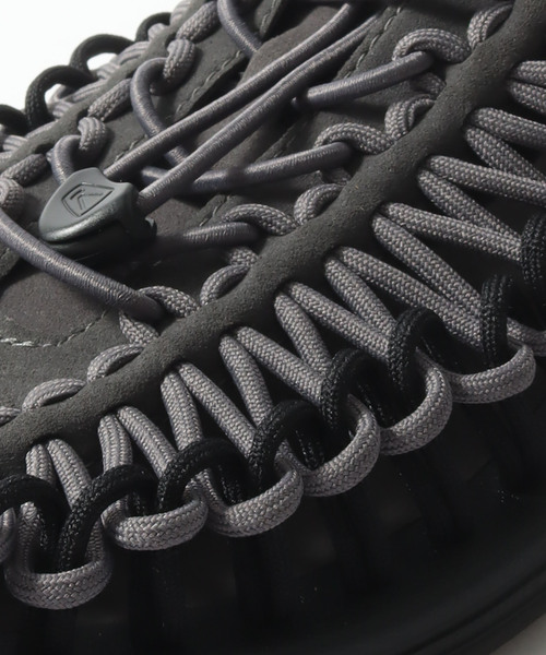 KEEN(キーン)の「KEEN / キーン UNEEK(サンダル・メンズ・ブラック系その他/チャコールグレー・80/100/95/90/85)」の7枚目の写真