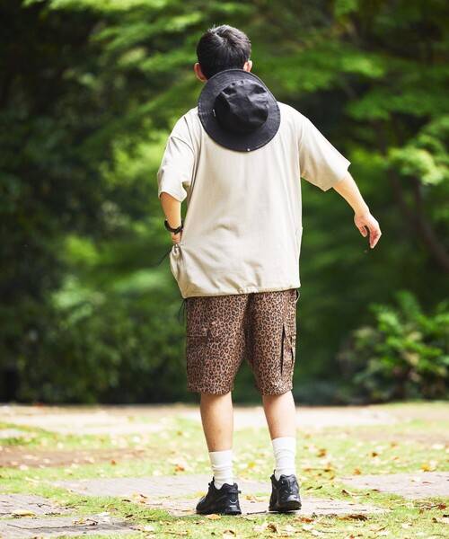 FREAK'S STORE(フリークスストア)の「限定展開 ビッグシルエット サイドポケット クルーネックTシャツ(Tシャツ/カットソー・メンズ・ホワイト/ブラック/ベージュ/ネイビー/グレー・SMALL/MEDIUM/LARGE)」の21枚目の写真