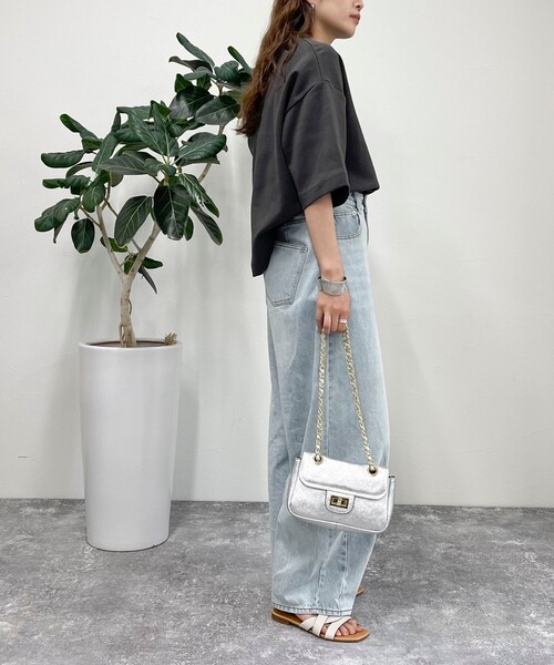 fredy emue（フレディエミュ）の「ポンチハーフスリーブＴ（Tシャツ/カットソー・レディース・ライトグレー/カーキ/チャコールグレー/オフホワイト・38）」の12枚目の写真