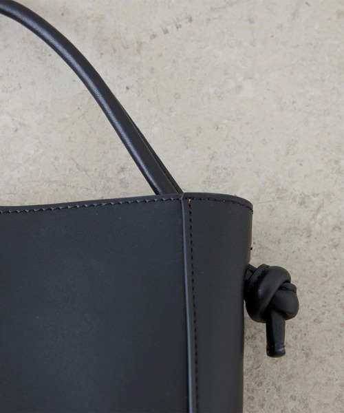 EFOLE（エフォル）の「Knot design 2waybag / ノット デザイン 2way 