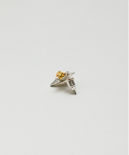 LAPUIS（ラピュイ）の「LAPUIS(ラピュイ)Coil Star pierced earrings A（ピアス（両耳用）・レディース・ゴールド/マルチ・FREE）」の5枚目の写真