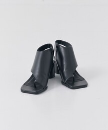 UNITED TOKYO | ウェーブフィンガーアシメサンダル(サンダル)