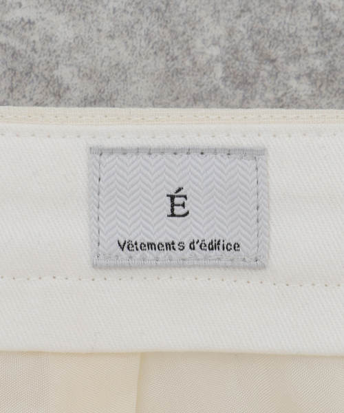 EDIFICE(エディフィス)の「E.セミフレア パンツ(スラックス・メンズ・アイボリー・44/46/48)」の14枚目の写真