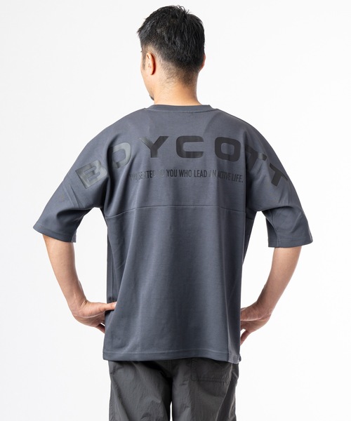 BOYCOTT（ボイコット）の「【BOYCOTT/ボイコット】オーバーサイズボックスシルエットバックプリント５分袖Tシャツカットソー（Tシャツ/カットソー・メンズ・チャコールグレー/ホワイト/ブラック・LARGE/MEDIUM/X-LARGE）」の3枚目の写真