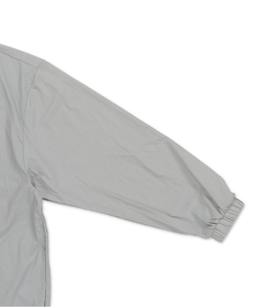 SPINNS(スピンズ)の「ストリート/ゲームシャツデザインナイロンプルオーバー CHELSEA(スウェット・メンズ・ブラック/グレー/ネイビー/オフホワイト/グリーン系その他/ワイン・ONESIZE)」の17枚目の写真