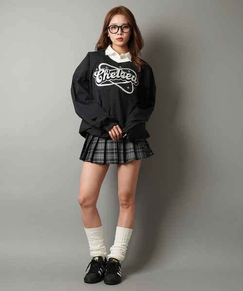 SPINNS(スピンズ)の「ストリート/ゲームシャツデザインナイロンプルオーバー CHELSEA(スウェット・メンズ・ブラック/グレー/ネイビー/オフホワイト/グリーン系その他/ワイン・ONESIZE)」の20枚目の写真