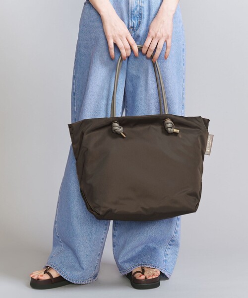 VIOLAd'ORO（ヴィオラドーロ）の「＜VIOLAd’ORO＞BIANCAトートバッグ ML -2WAY-（トートバッグ・レディース・モカ/ベージュ/ブラック/ダークブラウン/その他1/ダークグレー・FREE）」の16枚目の写真