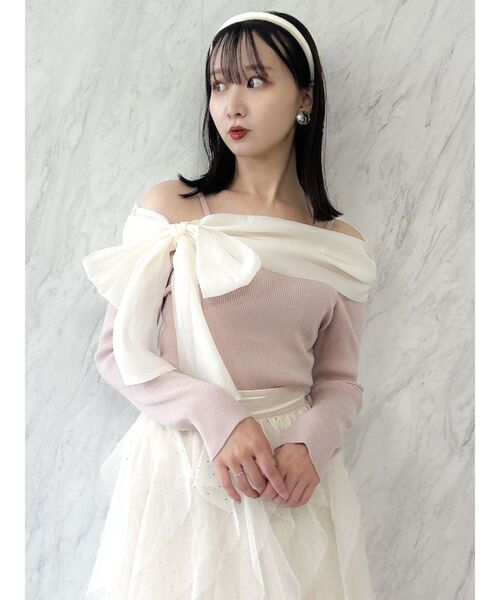 dazzlin（ダズリン）の「ビックリボンオフショルニットプルオーバー（ニット/セーター・レディース・チャコールグレー/ブラック/ピンク/ブルー・FREE）」の18枚目の写真