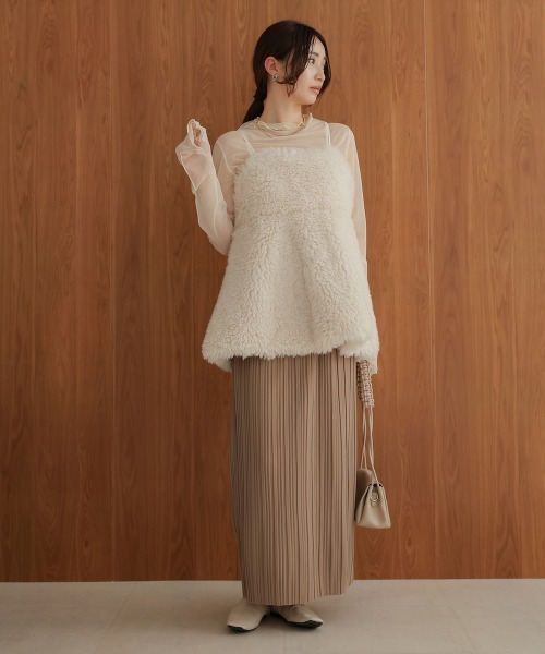 Bab（バブ）の「ペプラムファーキャミベスト（ベスト・レディース・アイボリー/チャコールグレー/モカ・FREE）」の5枚目の写真